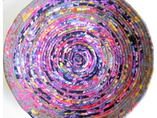 Coiled fabric bowl img_0338.jpg