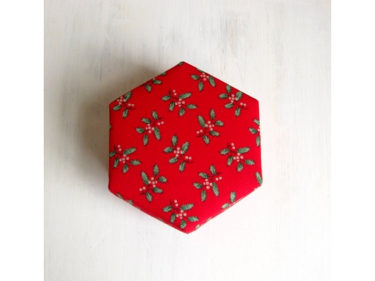 Gift box, fabric covered, lidded img_2552.jpg
