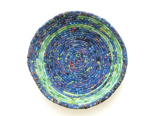 Coiled fabric bowl img_2887.jpg