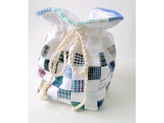 Quilted, soft, patchwork container img_3711.jpg