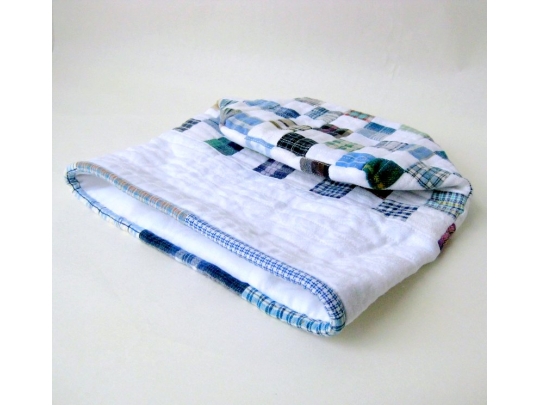 Quilted, soft, patchwork container img_3905.jpg