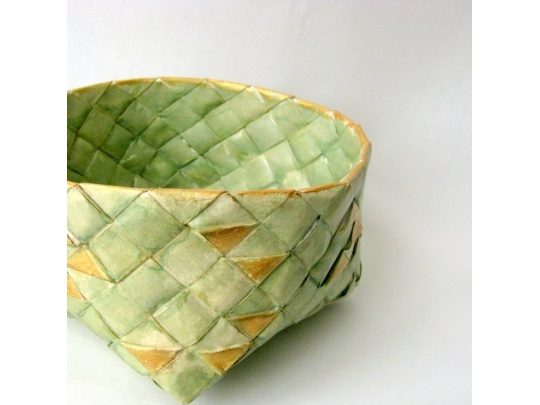 Woven Scandinavian basket with folded details img_4033.jpg